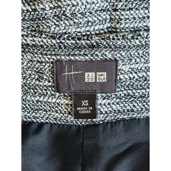 Uniqlo Women’s Gray Striped Blazer Jacket Button Front Long Sleeve Jacket XS - Picture 4 of 5